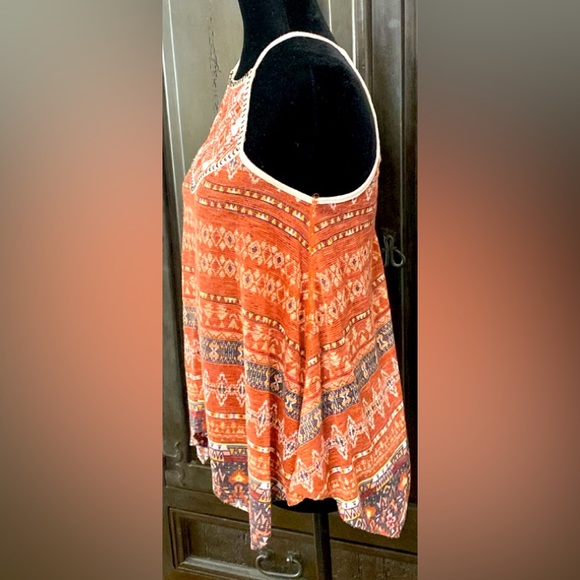 Rewind sleeveless southwestern/lace top - Size Small - Picture 2 of 9